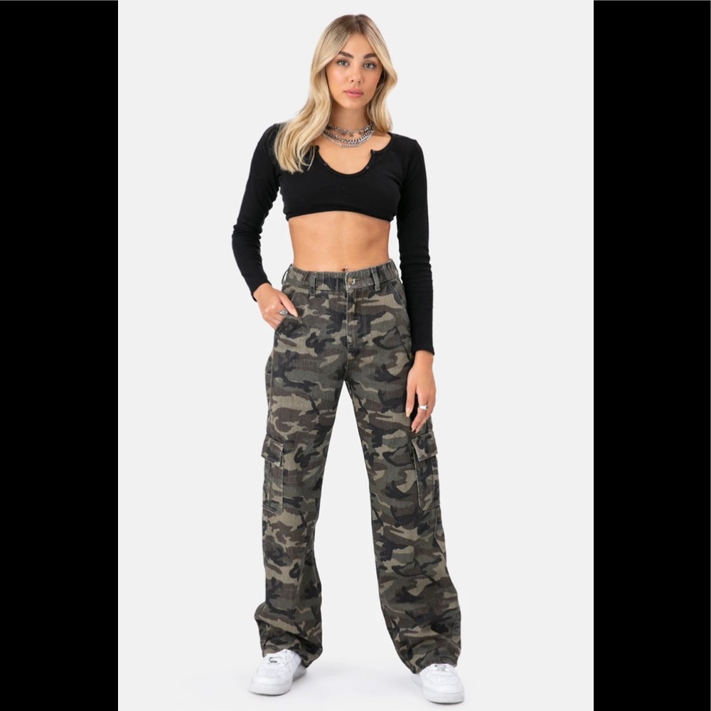Adika Wyoming Camouflage Cargo Pants